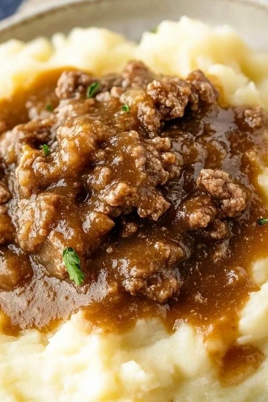 Savory Ground Beef Gravy and Creamy Mashed Potatoes